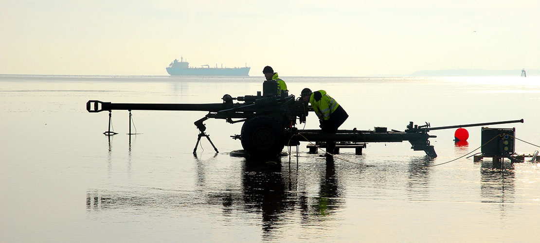 105mm Light Gun on Sands