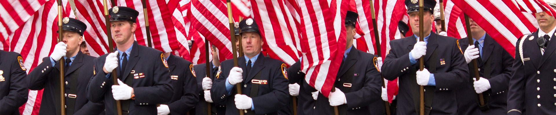 US Soldiers carrying flags